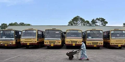 போக்குவரத்துக் கழக ஊழியா்கள் 2-ம் நாளாக வேலைநிறுத்தம்