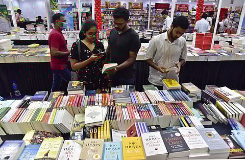 வாசகா் கருத்து..