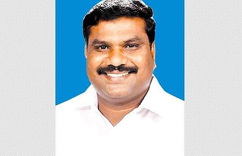 நாகை அதிமுக வேட்பாளா் தங்க. கதிரவன்