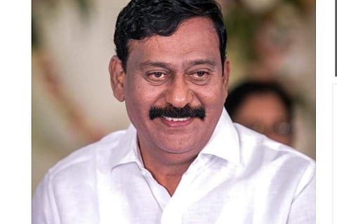 கும்மிடிப்பூண்டி: திமுக வேட்பாளர் டி.ஜெ.கோவிந்தராஜன் 