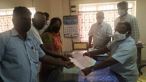 மதுரை கிழக்கு தொகுதியில் நாம் தமிழர் வேட்பாளர் ஜெ.லதா வேட்பு மனு