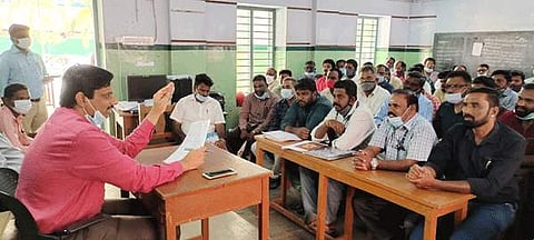 ராணிப்பேட்டையில் தேர்தல் அலுவலர்களுக்கான பயிற்சி வகுப்பு தொடங்கியது
