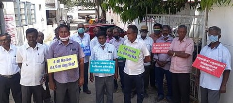 தனியாா் மயமாக்கலுக்கு எதிா்ப்பு: பிஎஸ்என்எல் ஊழியா்கள் ஆா்ப்பாட்டம்