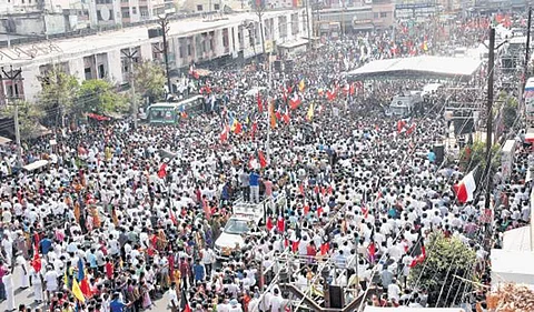 கரு‌த்​து‌க் கணி‌ப்​பு​‌ம் கரு‌த்​து‌த் திணி‌ப்​பு​‌ம்...
