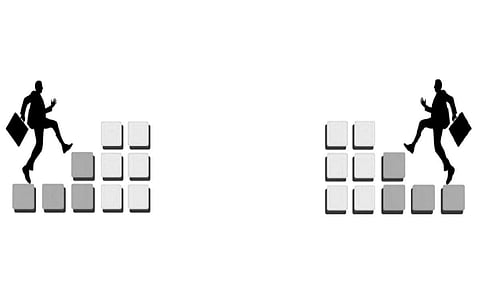 வேலை... வேலை... வேலை...