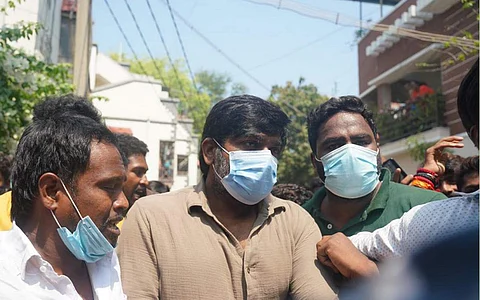நடிகர் விவேக் உடலுக்கு திரைப் பிரபலங்கள் நேரில் சென்று அஞ்சலி - படங்கள்