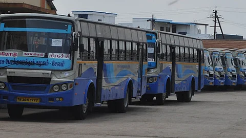 சிறப்புப் பேருந்துகள் இயக்கம்.
