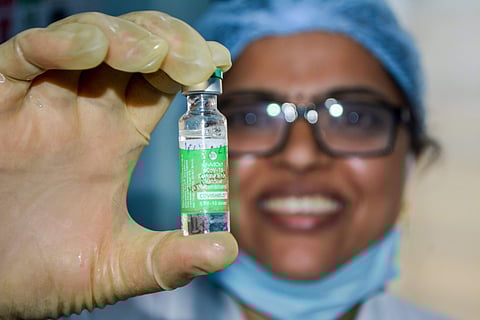 ‘கோவிஷீல்டு 6 நாள்களுக்குமட்டுமே இருப்பு உள்ளது’