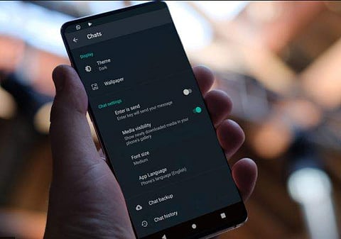 'டார்க் மோடு' அம்சம் தூக்கத்திற்கு உதவுகிறதா?