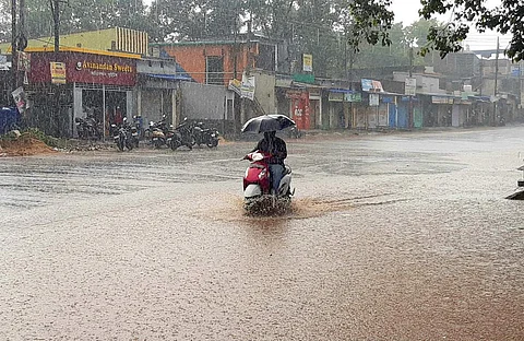 மும்பையில் கனமழை
