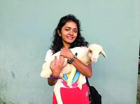 சட்டம் படிக்க கல்விச் சலுகை பெற்றவர்!