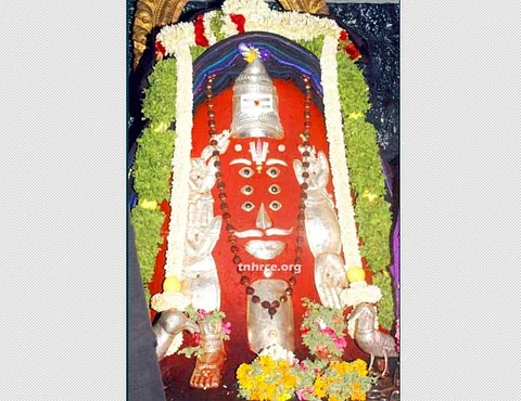 பிரம்மஹத்தி தோஷம் தீர்க்கும் குச்சனூர் சனீஸ்வரர் திருக்கோயில்