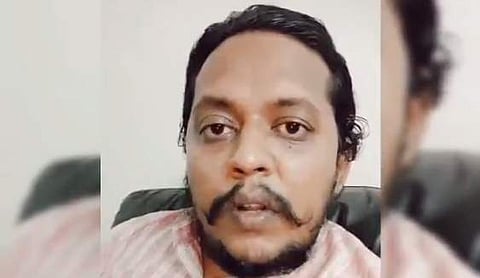 சர்ச்சைப் பதிவுகள்: வருத்தம் தெரிவித்தார் மேதகு பட இயக்குநர்