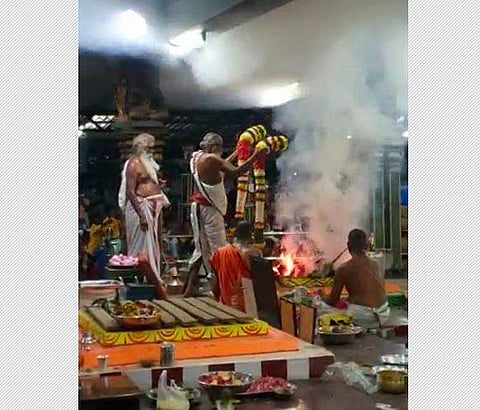 மானாமதுரை பிரத்யங்கிராதேவி கோவிலில் நடைபெற்ற ஆனி அமாவாசை யாகம்