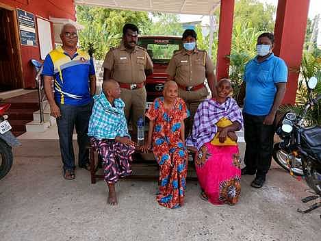 மனநலம் பாதித்த பெண்களுக்கு மறுவாழ்வு தந்த காவலா்கள்