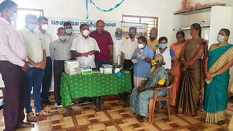 காரமடை ரோட்டரி சங்கம் சார்பில் இலவச மஞ்சள் காமாலை தடுப்பூசி, விழிப்புணர்வு நிகழ்ச்சி