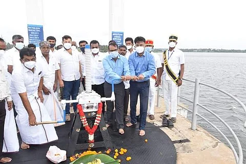 முதல் போக பாசனத்திற்காக கெலவரப்பள்ளி அணையை திறந்து வைத்த ஆட்சியர் டாக்டர் ஜெயச்சந்திரன் பானு ரெட்டி.