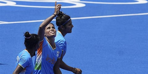 காலிறுதிக்குத் தகுதி பெறுமா?: கடைசி லீக் ஆட்டத்தில் இந்திய மகளிர் அணி வெற்றி