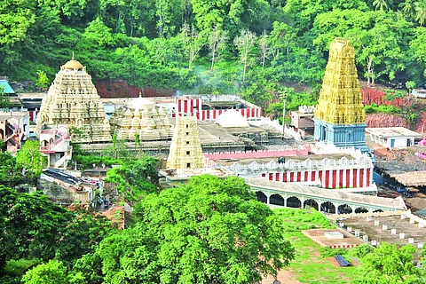 லிங்க வடிவில் நரசிம்மர்!