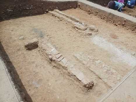 அரியலூா் மாளிகைமேடு அகழாய்வில் கூடுதல் சுவா் கண்டுபிடிப்பு