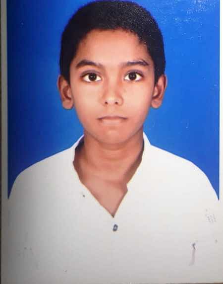 மாணவா் முகமது யாஹியா.