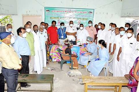 கண் சிகிச்சை முகாம்