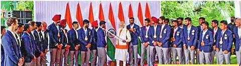 ஒலிம்பிக் போட்டியாளா்களுக்கு பிரதமா் மோடி பாராட்டு