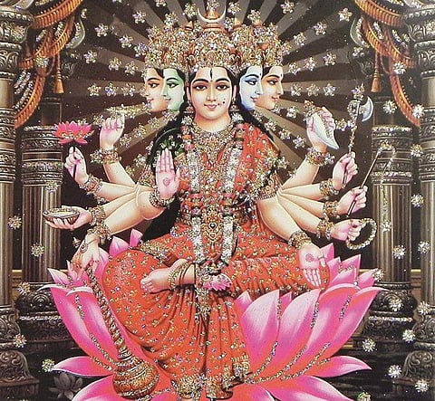 வேதமாதா காயத்ரி தேவி!