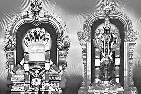 குழந்தையில்லா மன்னனுக்கு ஈமக் கடன் செய்த ஈசன்!        