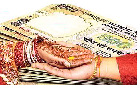 வரதட்சணையைத் தடுக்கப் புதிய சட்டம்!