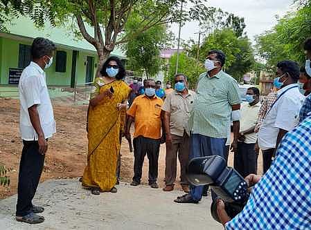 விராலிமலை பள்ளிகளில் இணை இயக்குநா் ஆய்வு