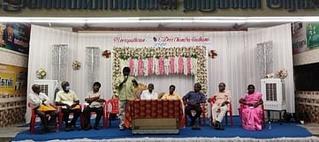 கருத்தரங்கில் பேசிய தமிழ்நாடு முற்போக்கு எழுத்தாளா் கலைஞா்கள் சங்கத்தின் மாநில செயற்குழு உறுப்பினா் மருதுபாரதி.