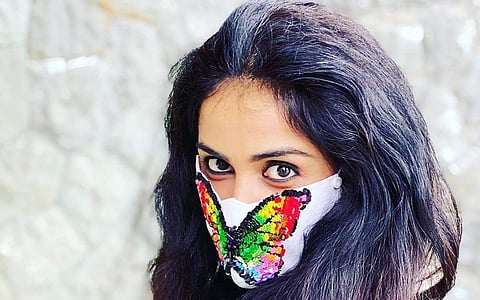 பாய்ஸ் திரைப்படத்தின் மூலம் தமிழ் சினிமாவில் அறிமுகமானார்.