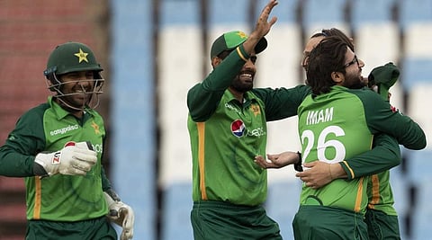 டி20 உலகக் கோப்பை: பாகிஸ்தான் அணி அறிவிப்பு, மூத்த வீரர்கள் நீக்கம்!