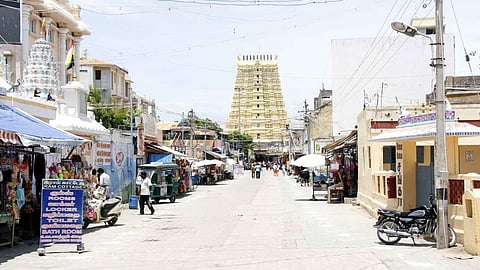 ராமேசுவரம் கோயில் புனரமைப்பு:
இணை ஆணையா் பதிலளிக்க உத்தரவு