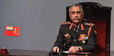 ராணுவ தலைமைத் தளபதி எம்.எம்.நரவணே