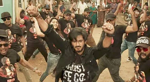 ஹே சினாமிகா : வெளியானது துல்கர் சல்மான் பாடிய அச்சமில்லை பாடல்