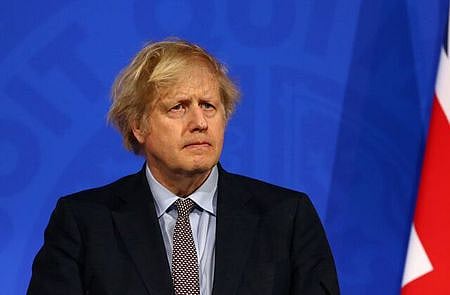 பிரதமா் இல்ல கரோனா விதிமீறல்கள்: பிரிட்டன் போலீஸாா் விசாரணை