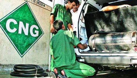 இயற்கை எரிவாயு விலை 40% உயா்வு!