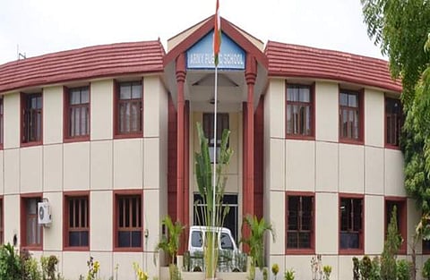 ராணுவ போட்டித் தேர்வில் ஆள்மாறாட்டம்: புளூடூத் மூலம் முறைகேடு! 29 பேர் கைது