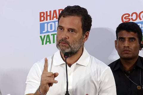 பாஜக மற்றும் மாநிலக் கட்சிகளிடம் ஏன் யாரும் கேள்வி கேட்பதில்லை? - ராகுல் காந்தி