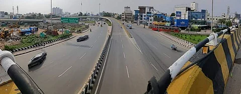 வெறிச்சோடிய கோயம்பேடு சாலை