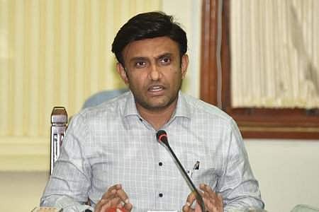 கா்நாடகத்தில் புதிய ஒமைக்ரான் வகை தொற்றால் யாரும் பாதிக்கப்படவில்லை: அமைச்சா் கே.சுதாகா்