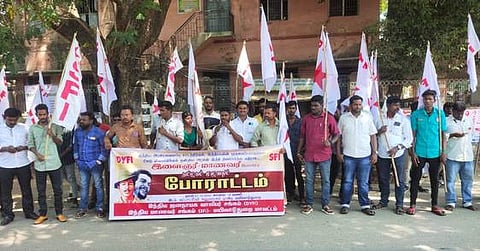 ஹிந்தி திணிப்பைக் கண்டித்து ஆா்ப்பாட்டம்