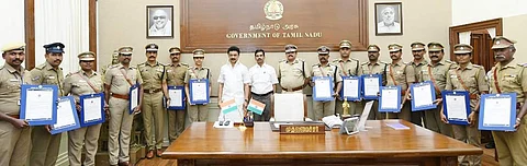 கோவை கார் வெடிப்பு சம்பவம்: திறம்பட செயல்பட்ட காவலர்களுக்கு முதல்வர் ஸ்டாலின் பாராட்டு