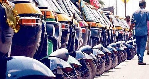 தனியார் டாக்ஸி செயலிகளுக்கு முற்றுப்புள்ளி: பெங்களூரு ஓட்டுநர்களின் புதிய முயற்சி