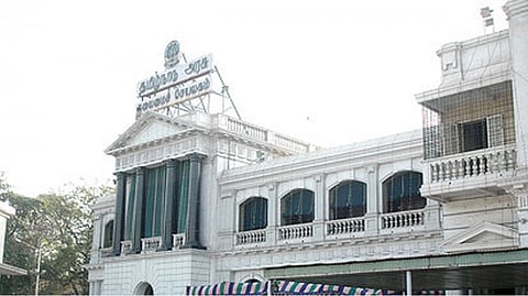 தமிழக அரசு