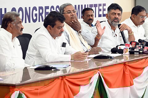 முறைகேடான தோ்தல் நடைமுறைகளில் ஈடுபட்டாா்: முதல்வா் பசவராஜ் பொம்மை மீது காங்கிரஸ் குற்றச்சாட்டு