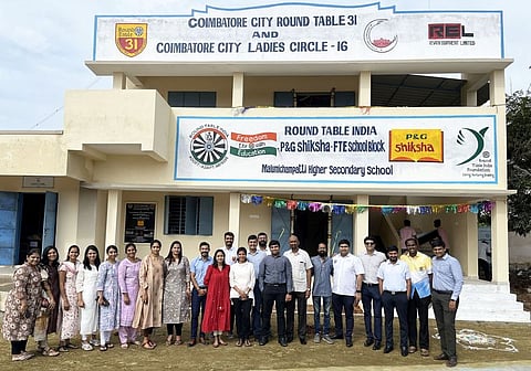 அரசுப் பள்ளிக்கு புதிய கட்டடம்...