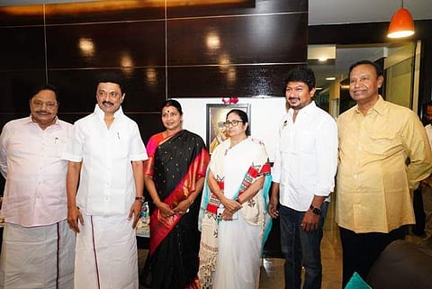 முதல்வர் மு.க.ஸ்டாலினுடன் மம்தா பானர்ஜி சந்திப்பு!